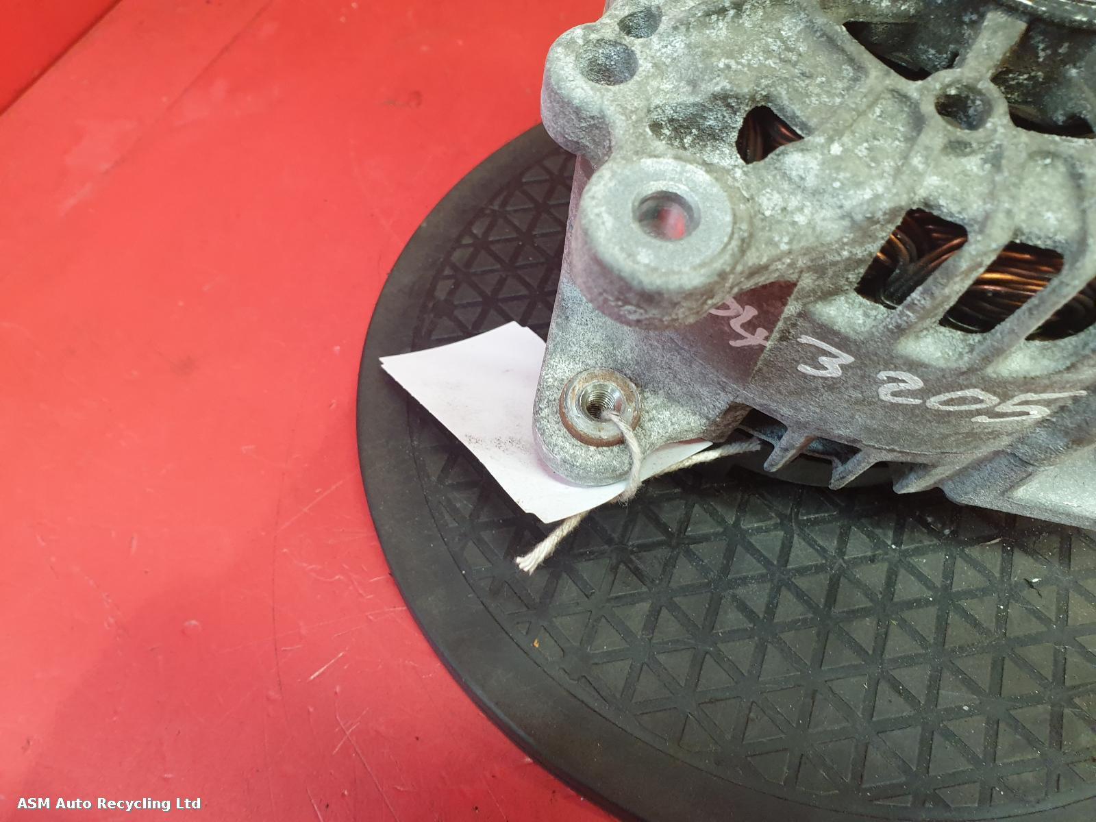 View Auto part Alternator Volkswagen Golf 2016