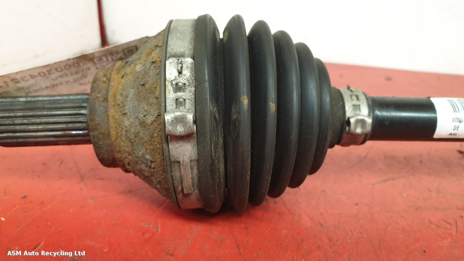 View Auto part Left Driveshaft Volkswagen Up 2013