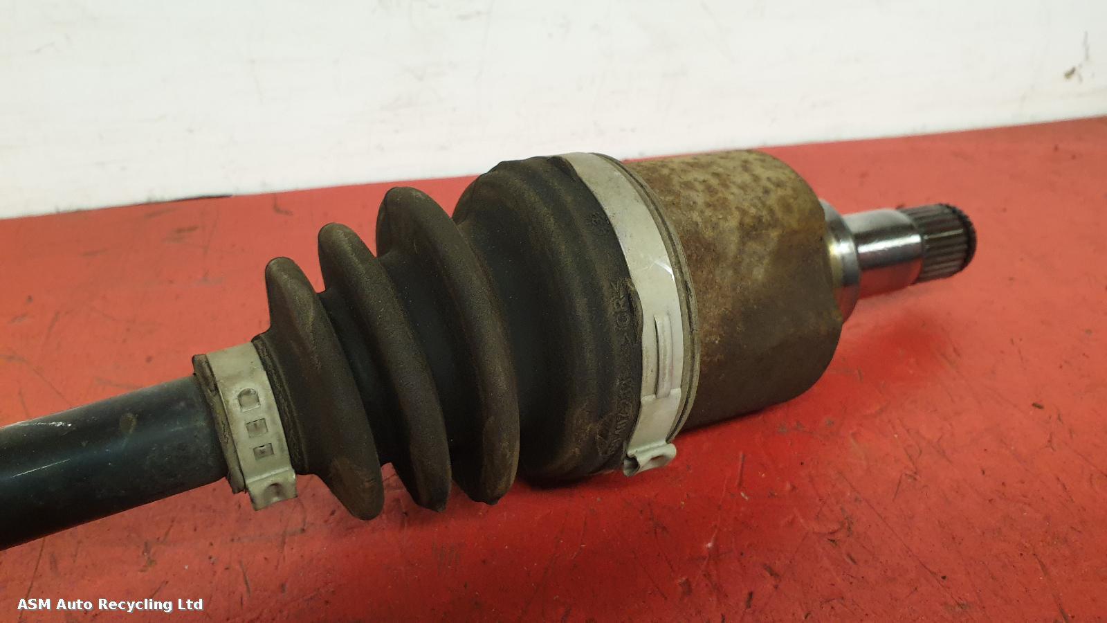 View Auto part Left Driveshaft Volkswagen Up 2013