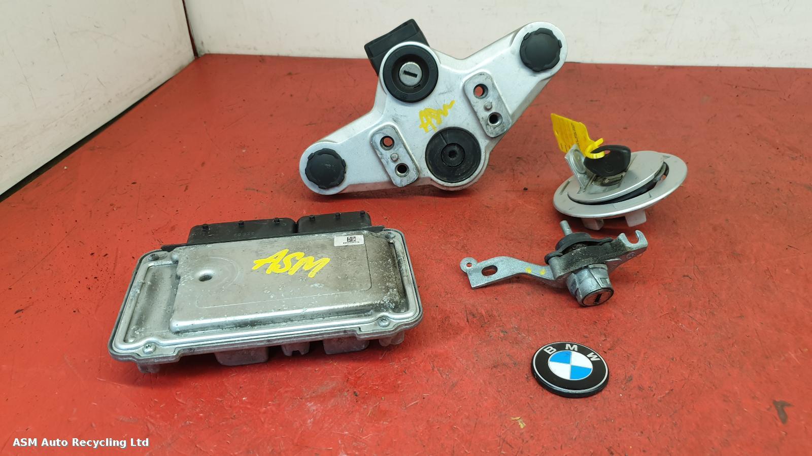 View Auto part Comp.Lock Set + Keys Bmw R1200 Gs 2010