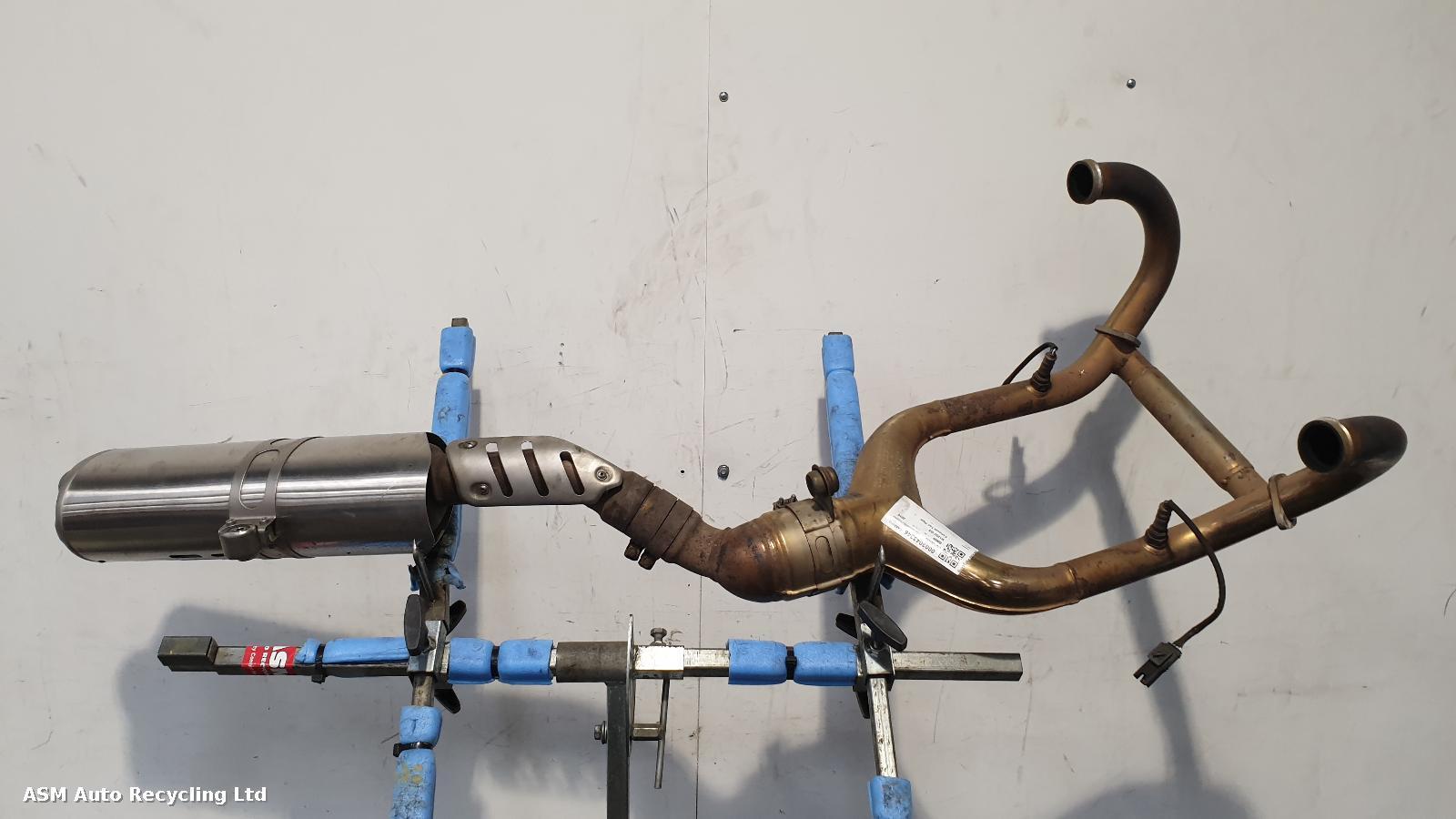 View Auto part Tail Pipe Bmw R1200 Gs 2010