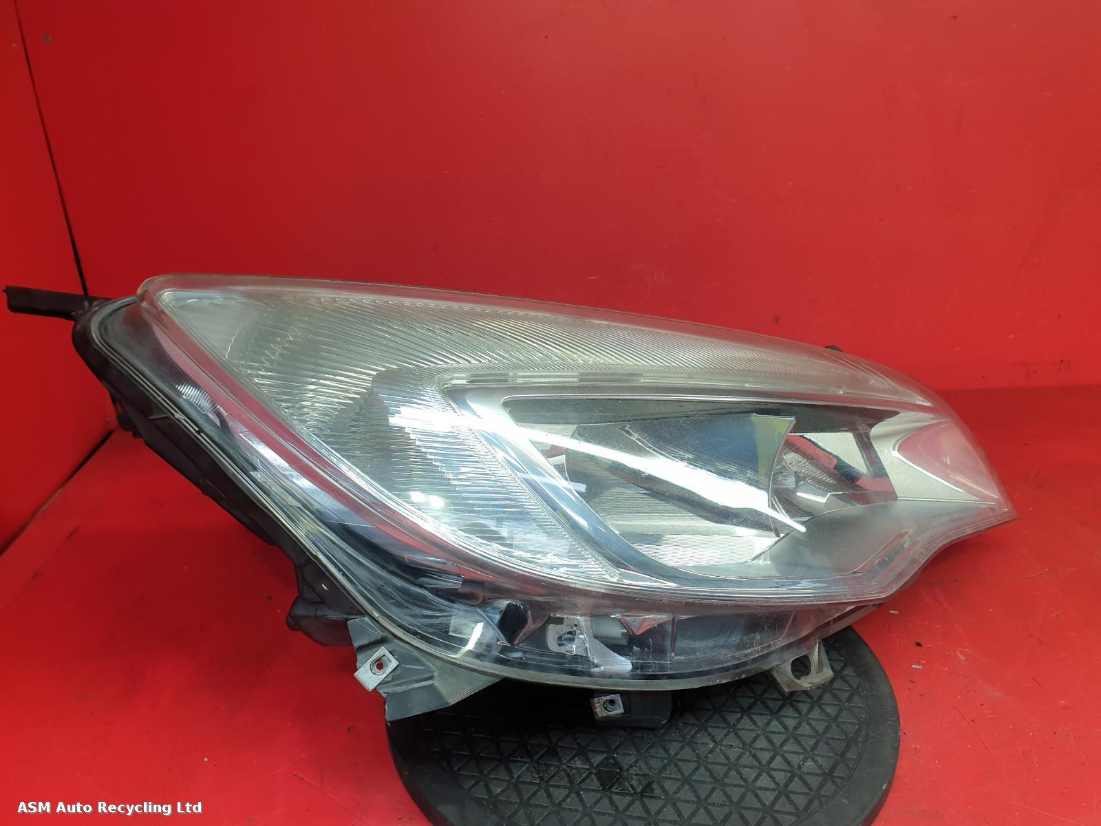 View Auto part R Headlamp Vauxhall Astra 2012