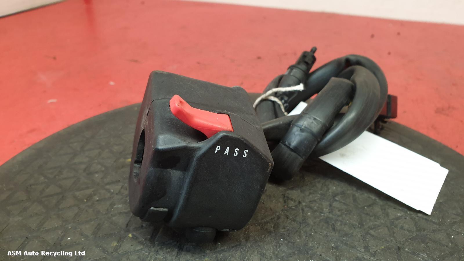 View Auto part LH Switch Gear Triumph Tiger 800 2013