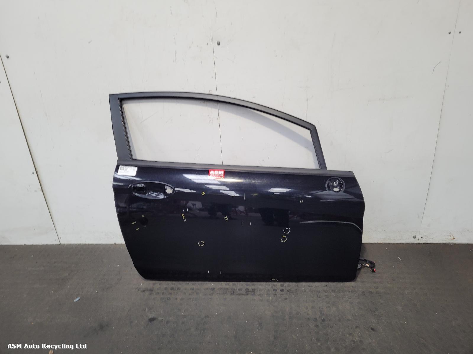 View Auto part R Front Door Ford Fiesta 2012