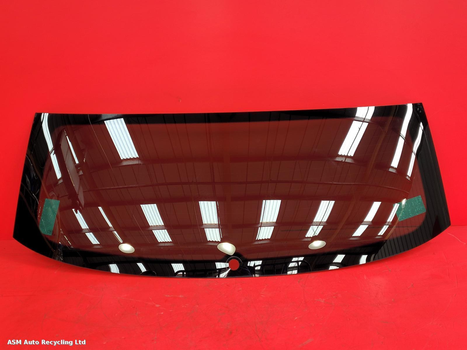 View Auto part Rear/Tailgate Glass Skoda Karoq 2019