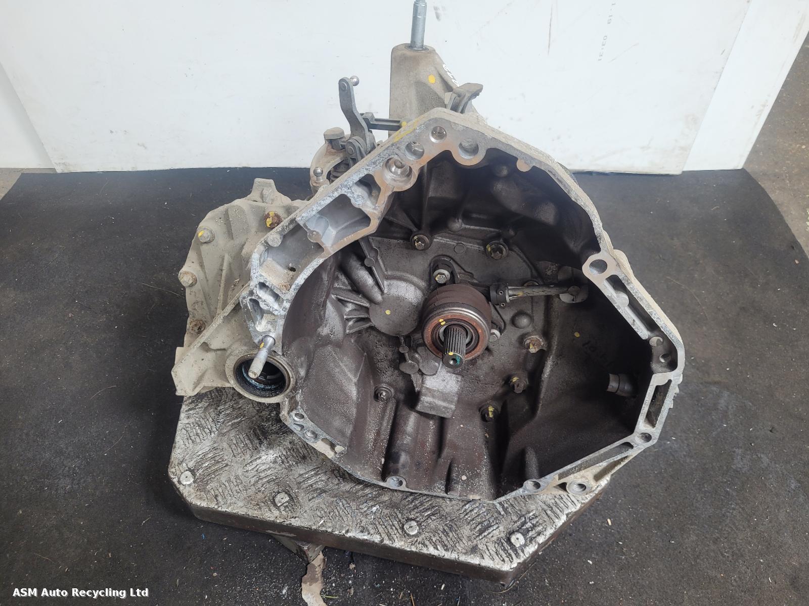 View Auto part Gearbox Smart Forfour 2017
