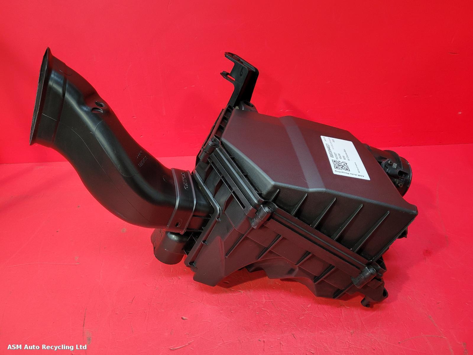 View Auto part Air Cleaner/Box Volvo Xc90 2022
