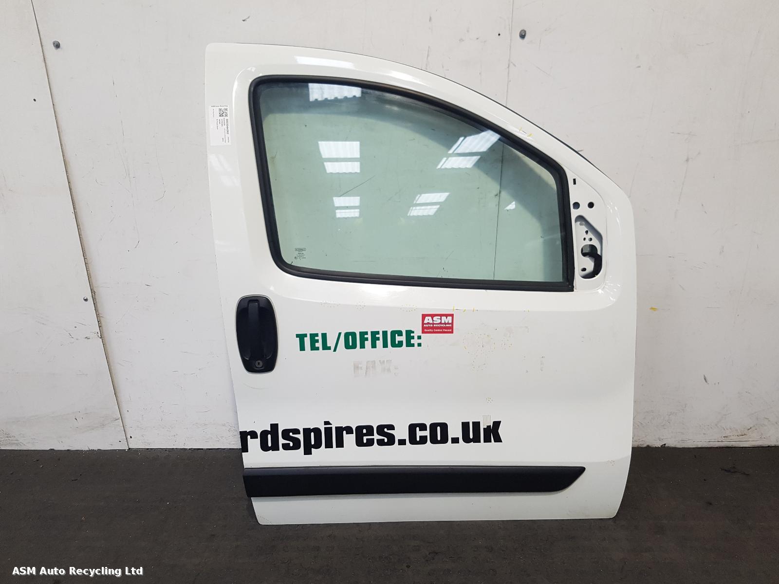 View Auto part R Front Door Citroen Nemo 2013