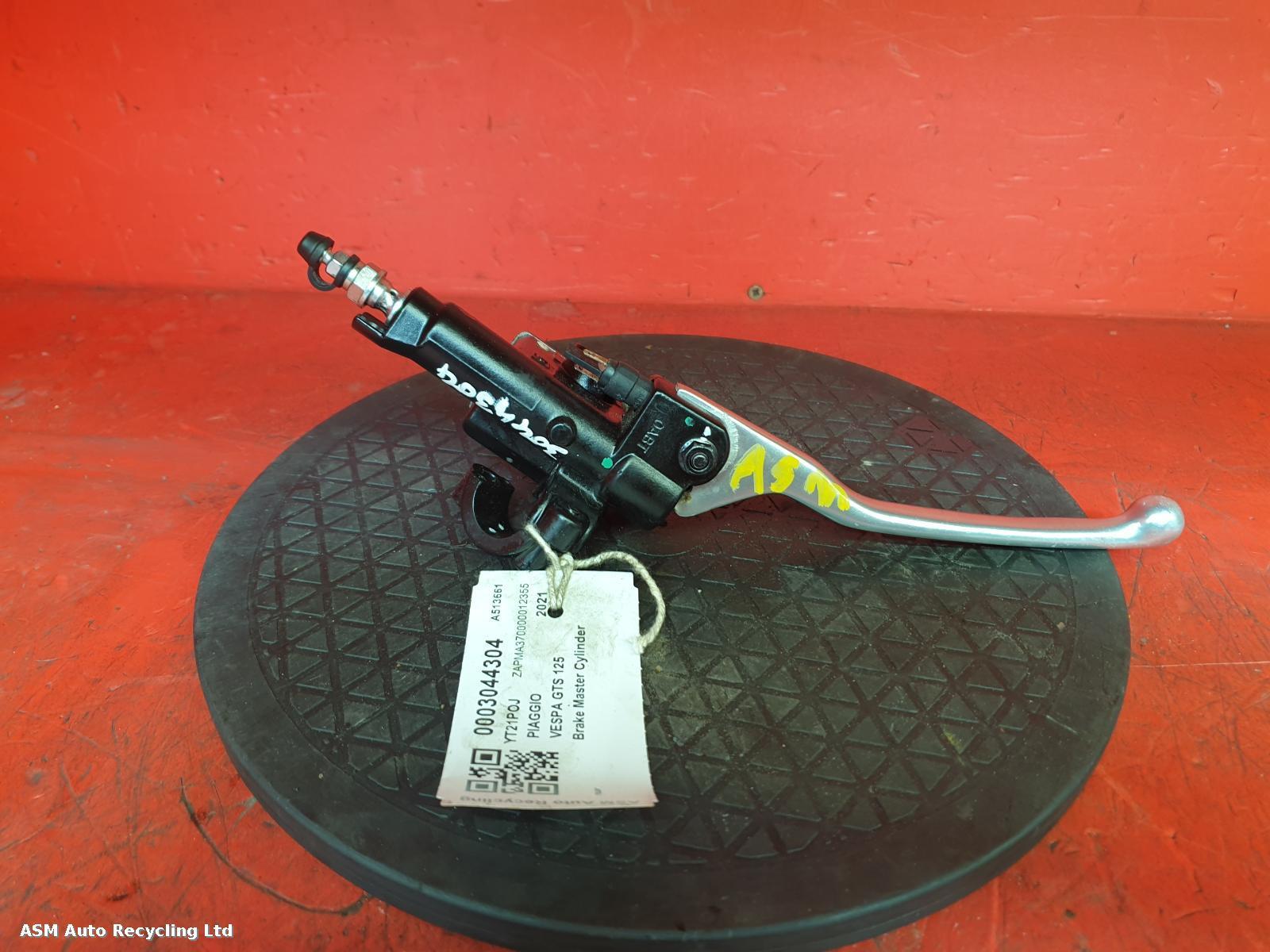 View Auto part Master Cylinder Piaggio Vespa Gts 125 2021