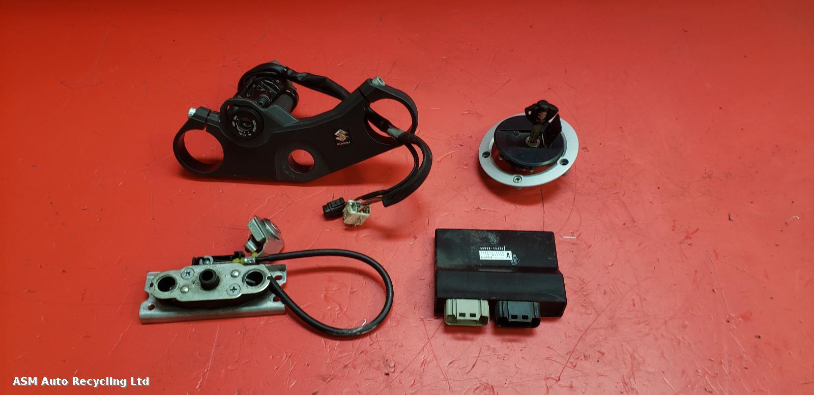 View Auto part Comp.Lock Set + Keys Suzuki Gsxr 750 2015