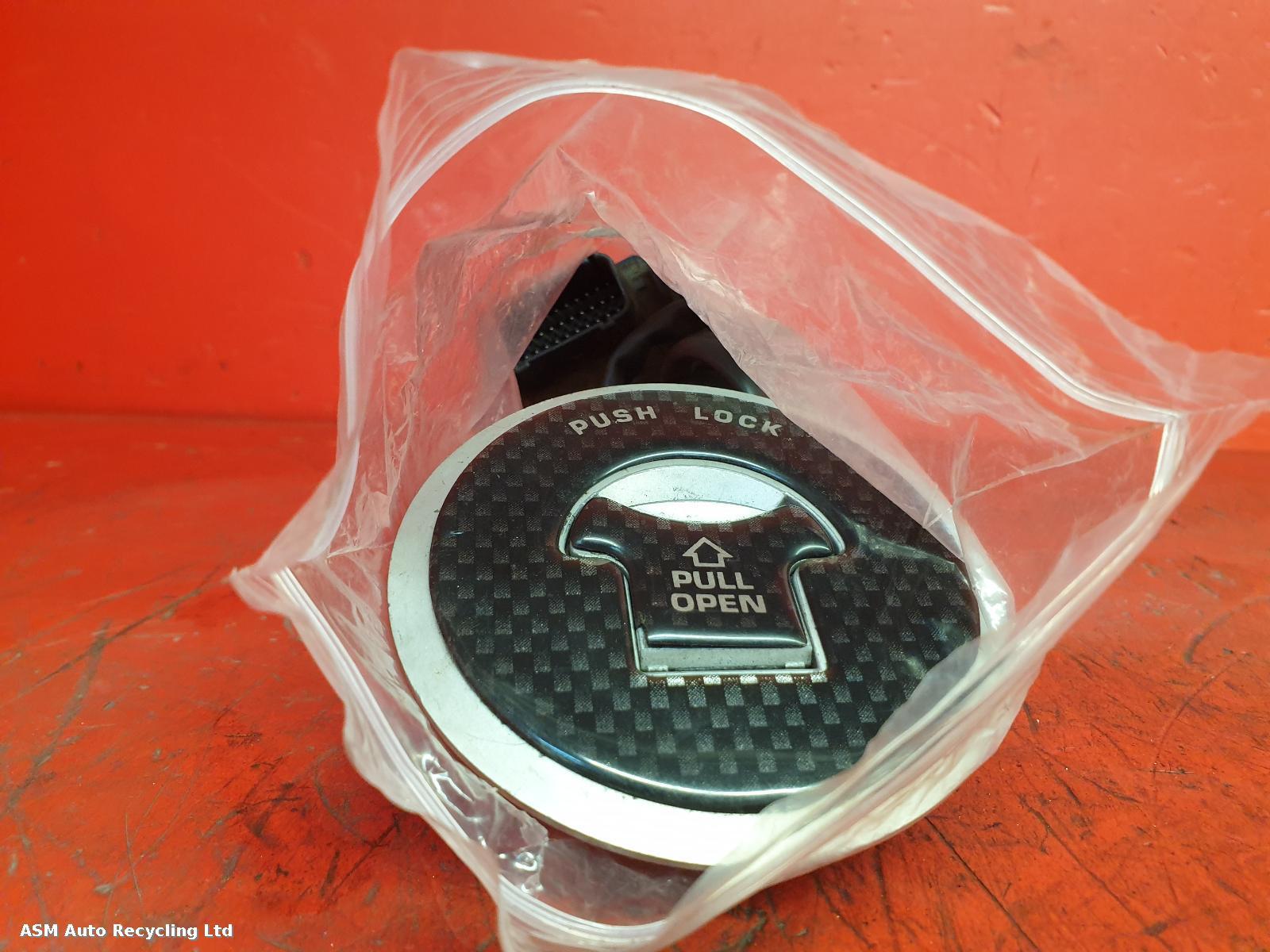 View Auto part Comp.Lock Set + Keys Honda Cbr 2014