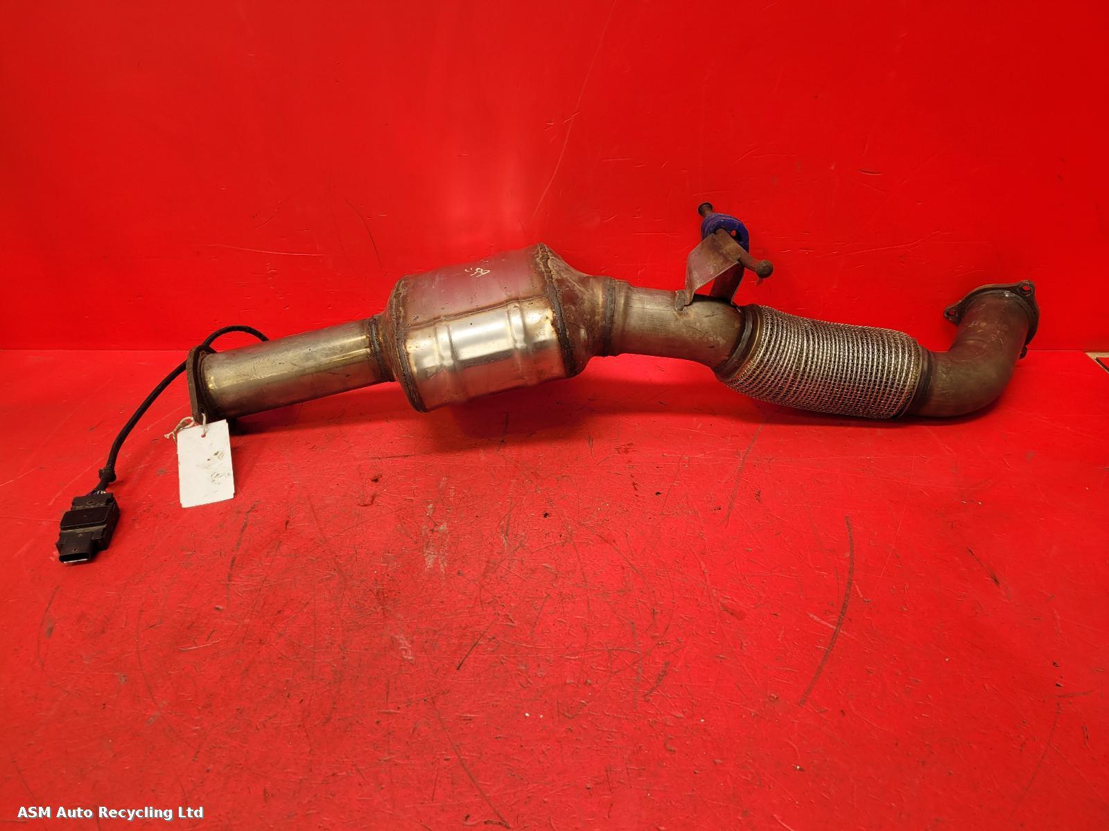 View Auto part Catalytic Converter Volvo Xc90 2022