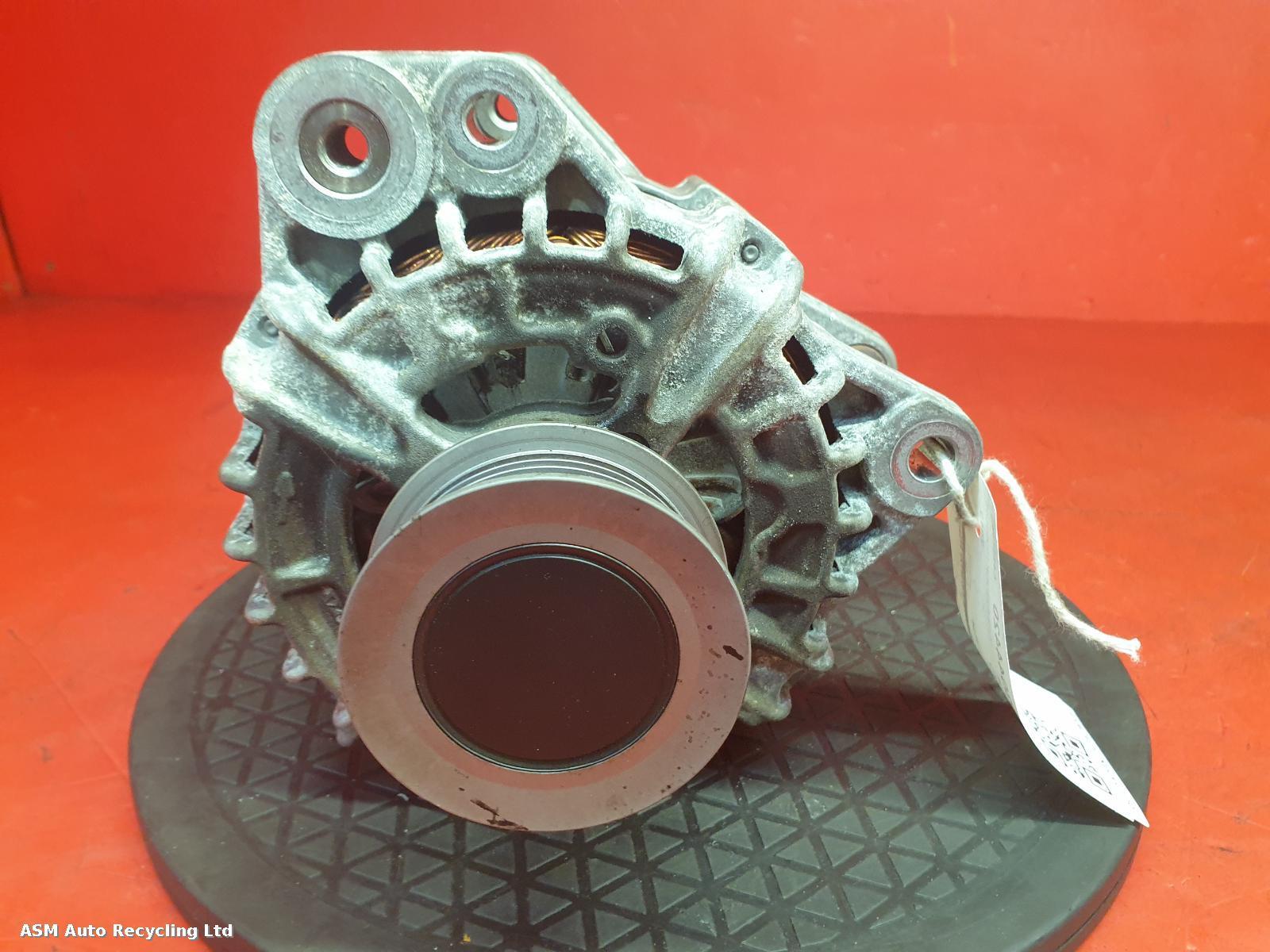 View Auto part Alternator Volvo Xc90 2019