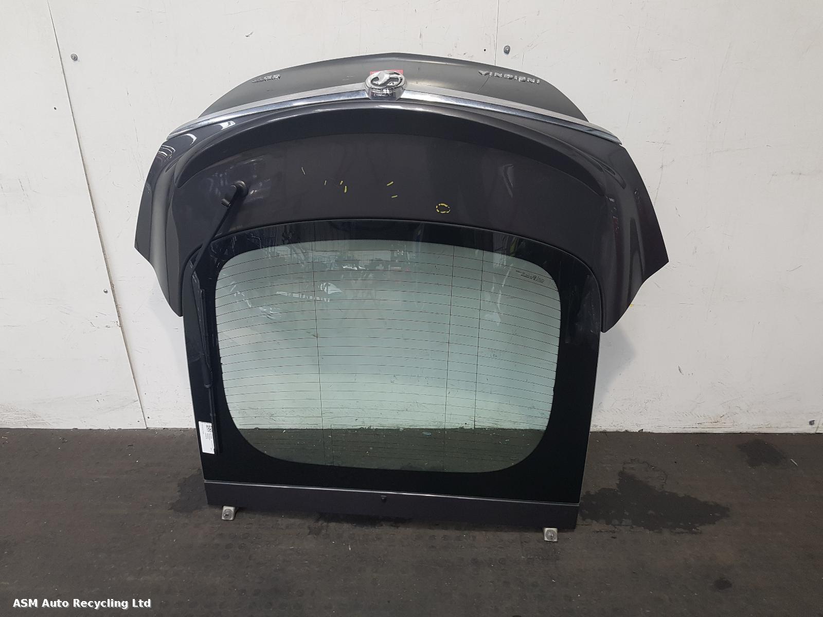 View Auto part Bootlid/Tailgate Vauxhall Insignia 2011