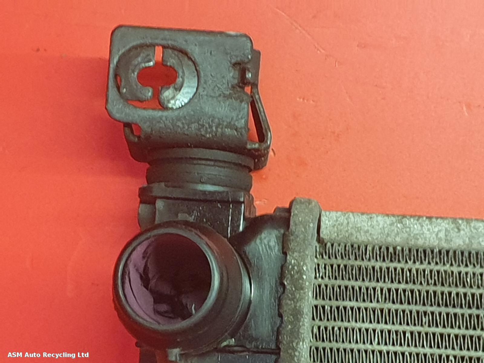 View Auto part Radiator Fiat 500 2009