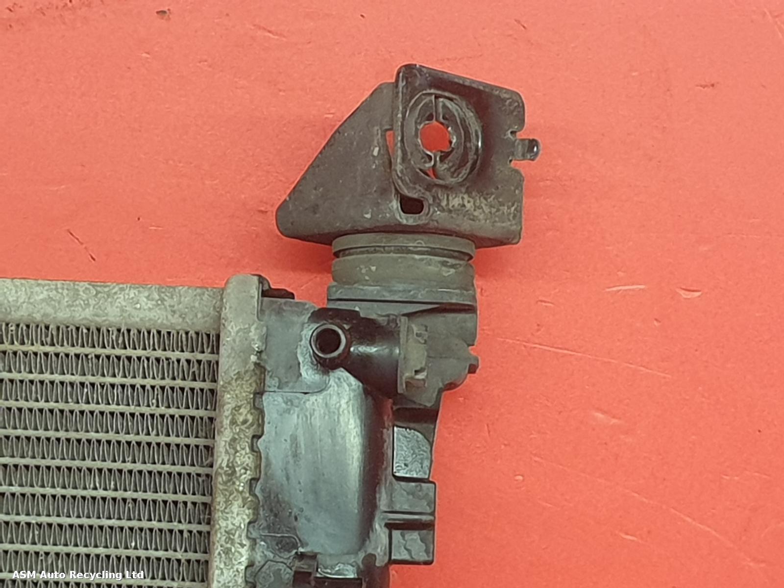View Auto part Radiator Fiat 500 2009