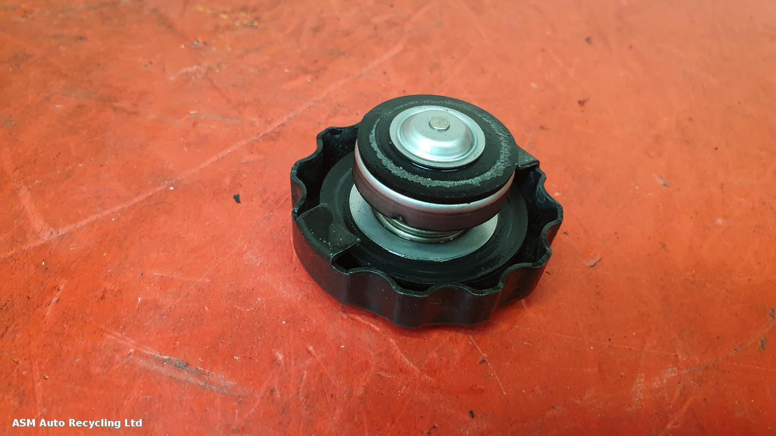 View Auto part Radiator Cap Suzuki Sv650 2019