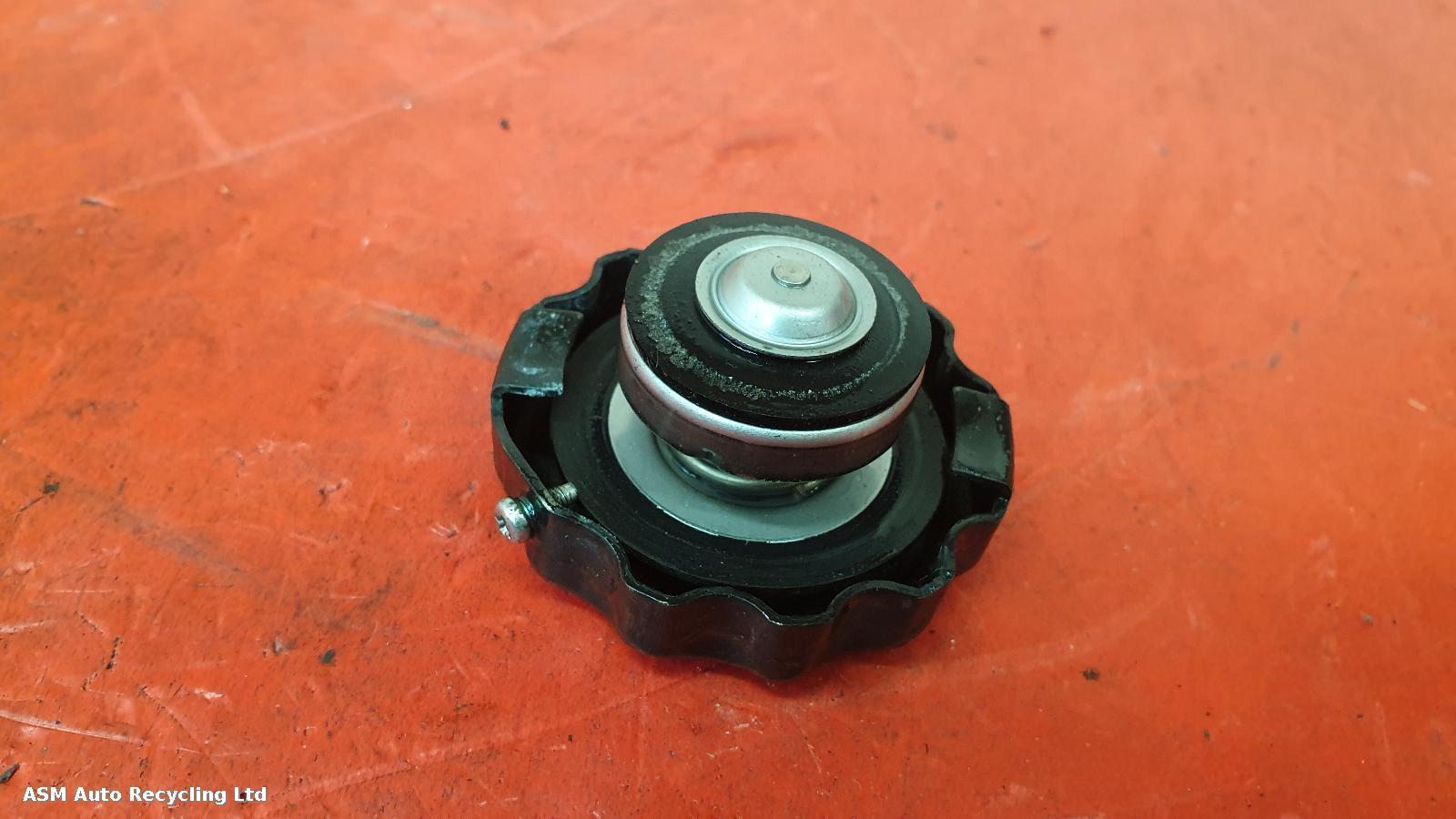View Auto part Radiator Cap Suzuki Sv650 2019