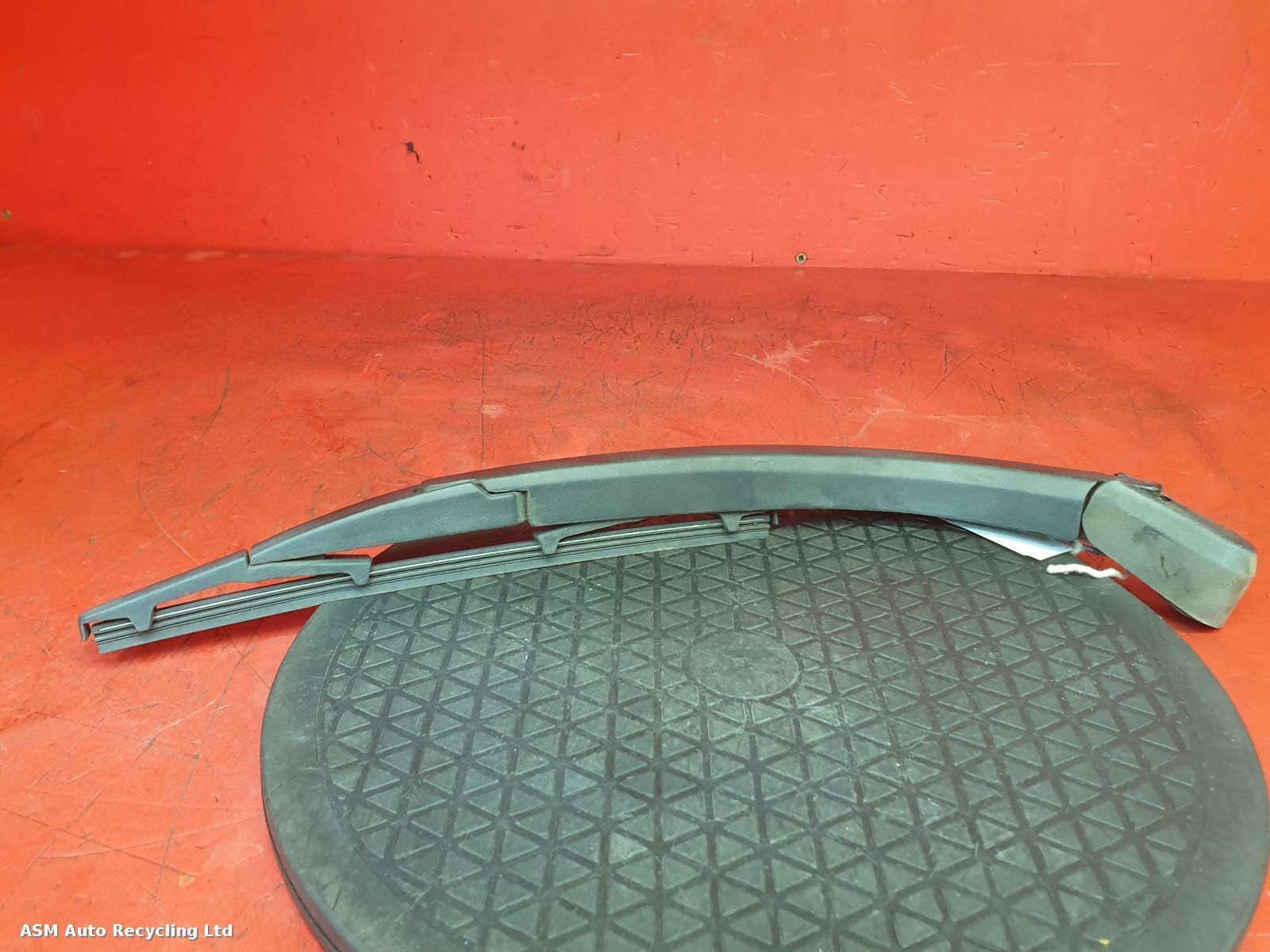 View Auto part Wiper Arm Suzuki Alto 2011