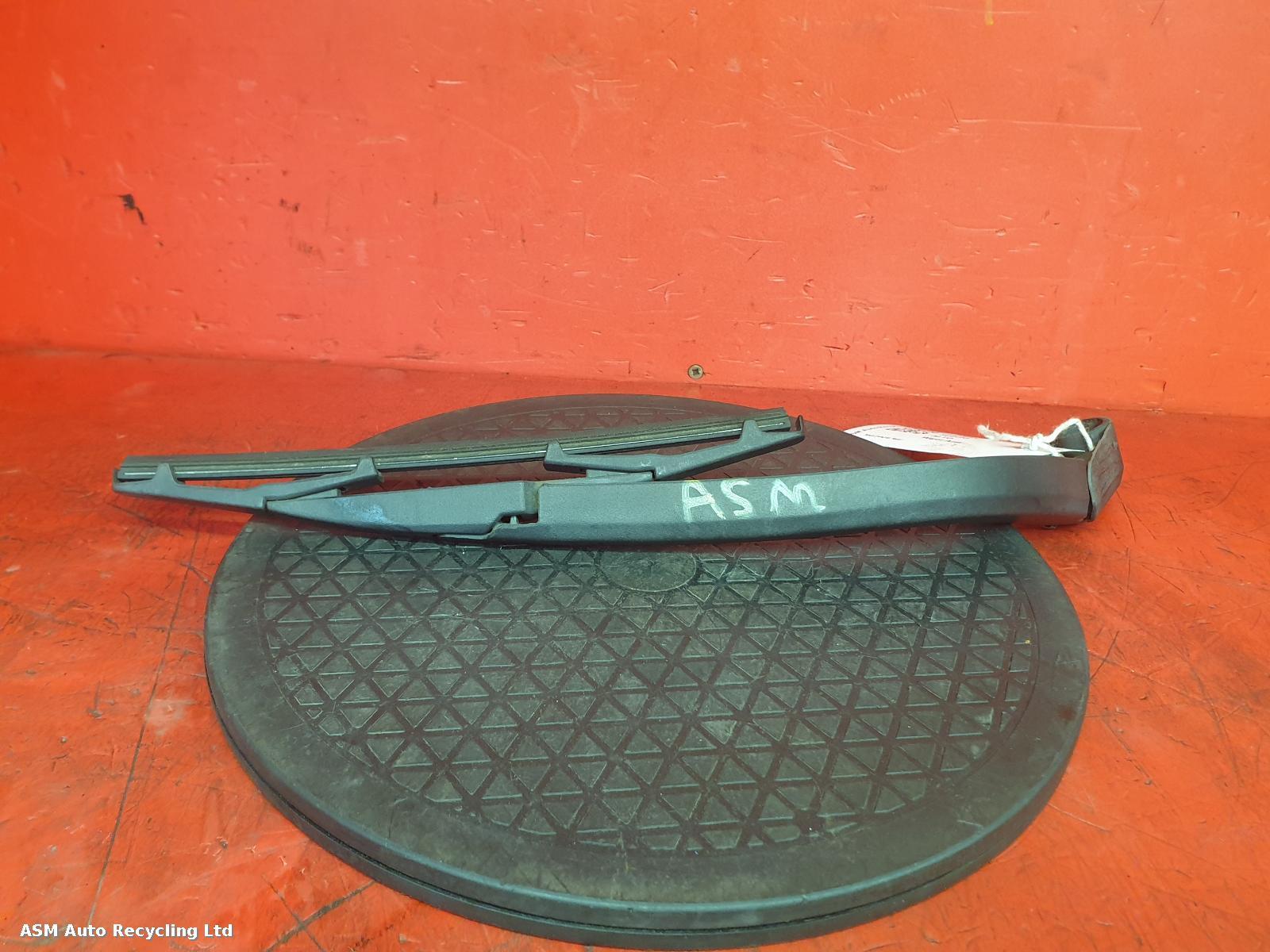View Auto part Wiper Arm Suzuki Alto 2011