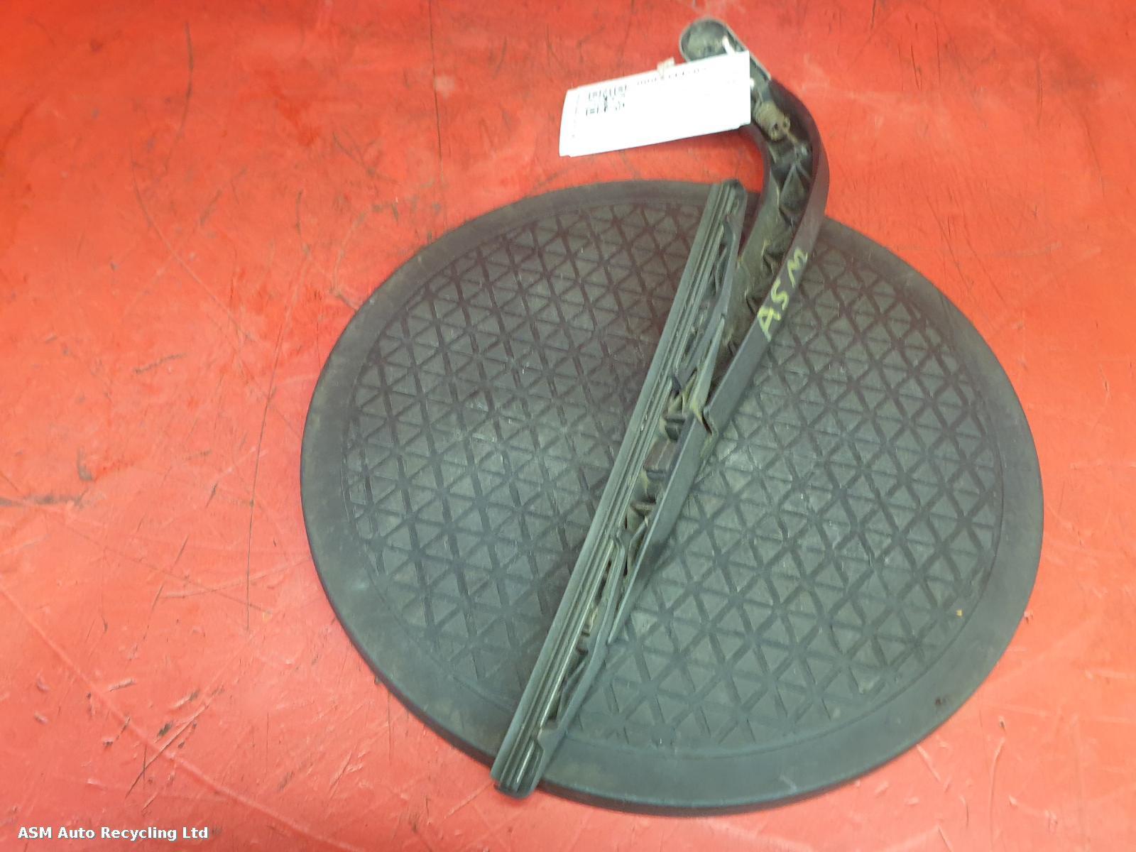 View Auto part Wiper Arm Suzuki Alto 2011