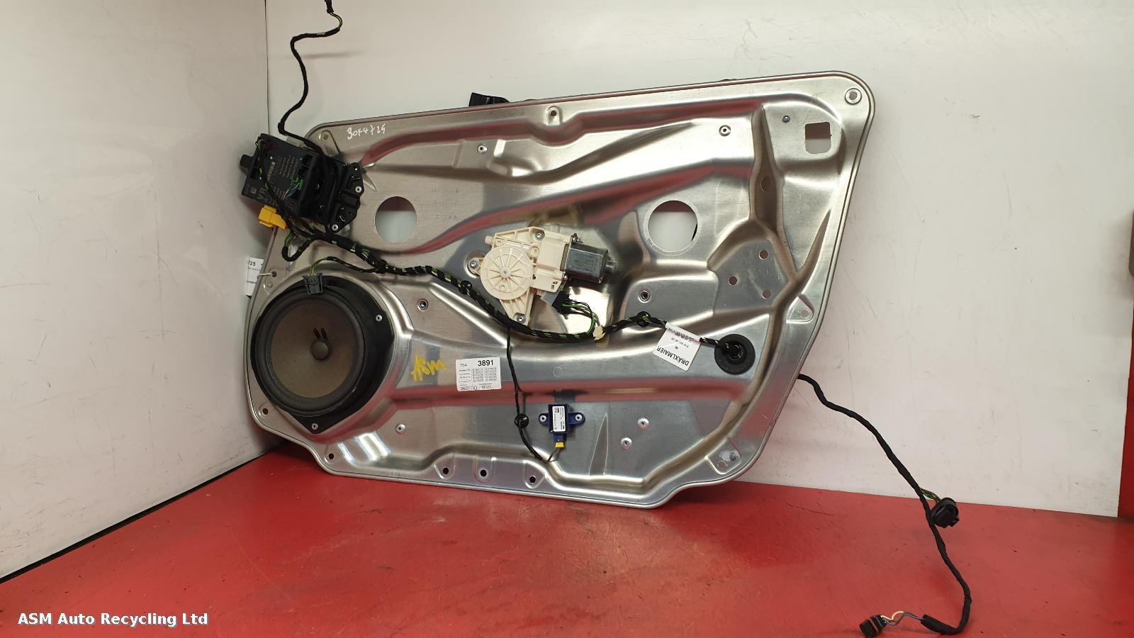 View Auto part RF Window Regulator Mercedes E Class 2010