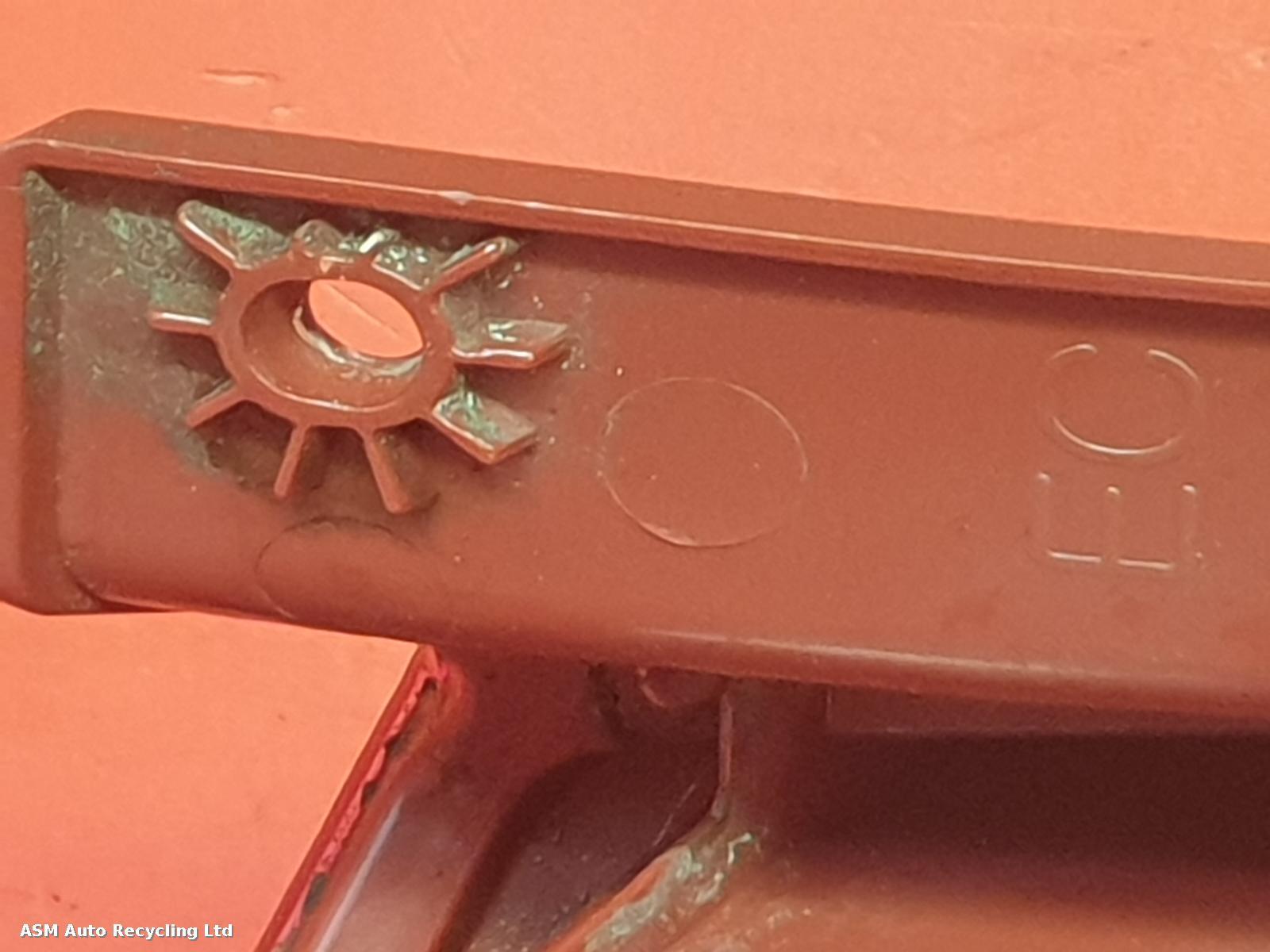 View Auto part R Taillight Hyundai I10 2013