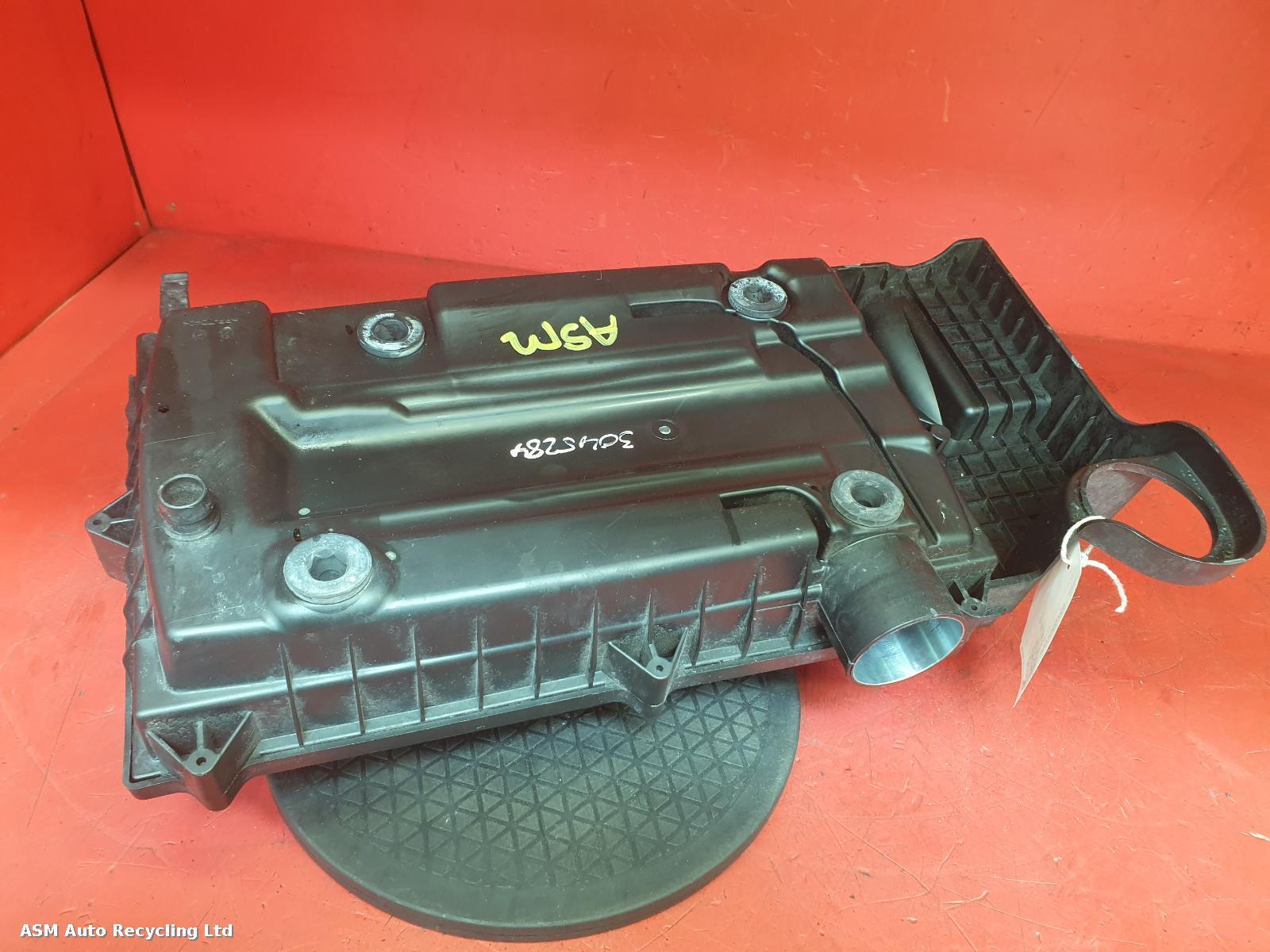View Auto part Air Cleaner/Box Mg Zs 2022