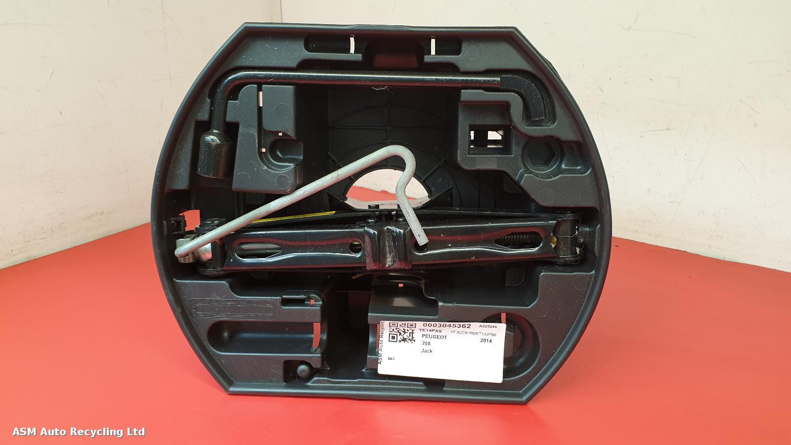 View Auto part Jack Peugeot 208 2014