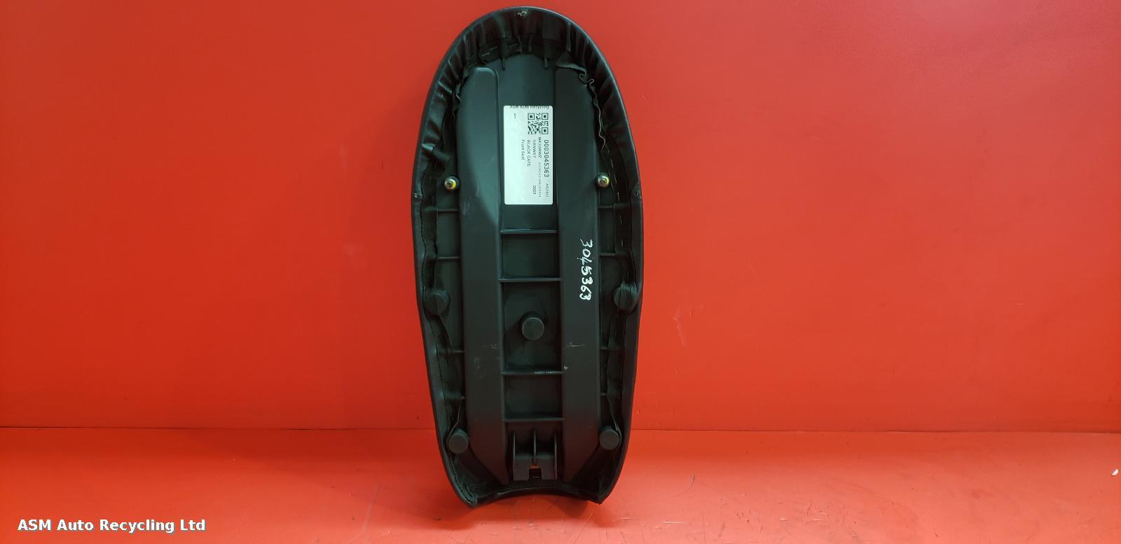 View Auto part Front Seat Hanway Black Cafe 2020
