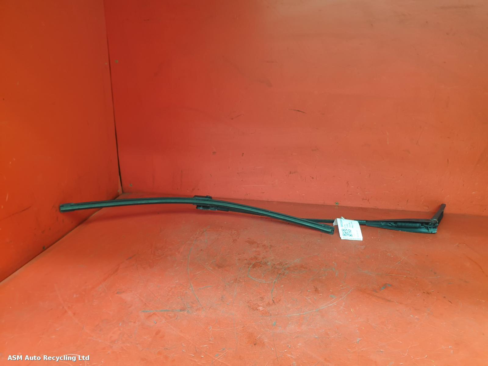 View Auto part Wiper Arm Ford Focus 2009