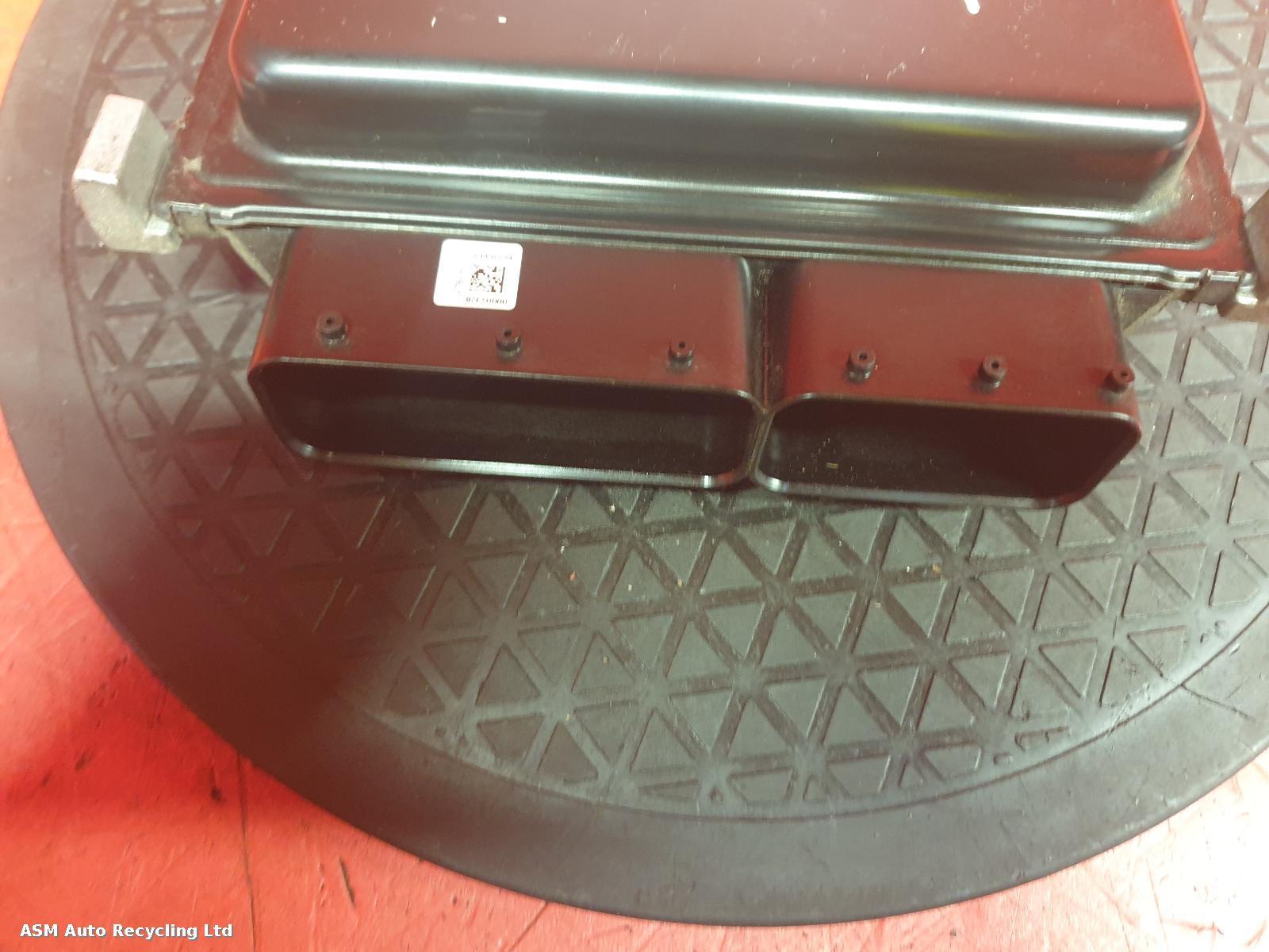 View Auto part ECU Mercedes C Class 2012