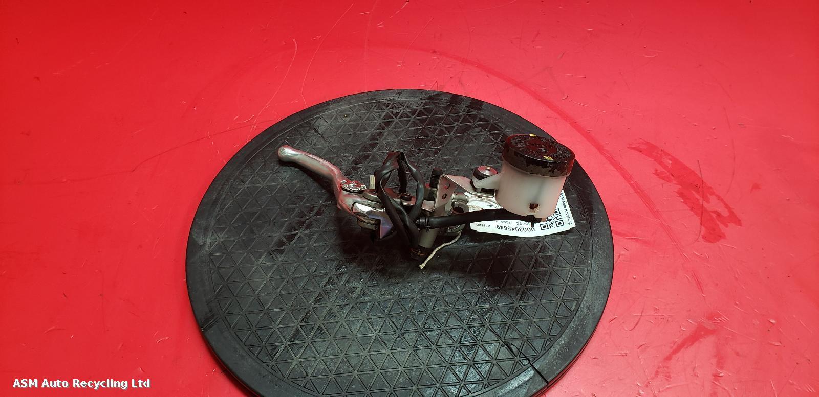 View Auto part Master Cylinder Ducati Hypermotard 1100 Evo Sp 2010