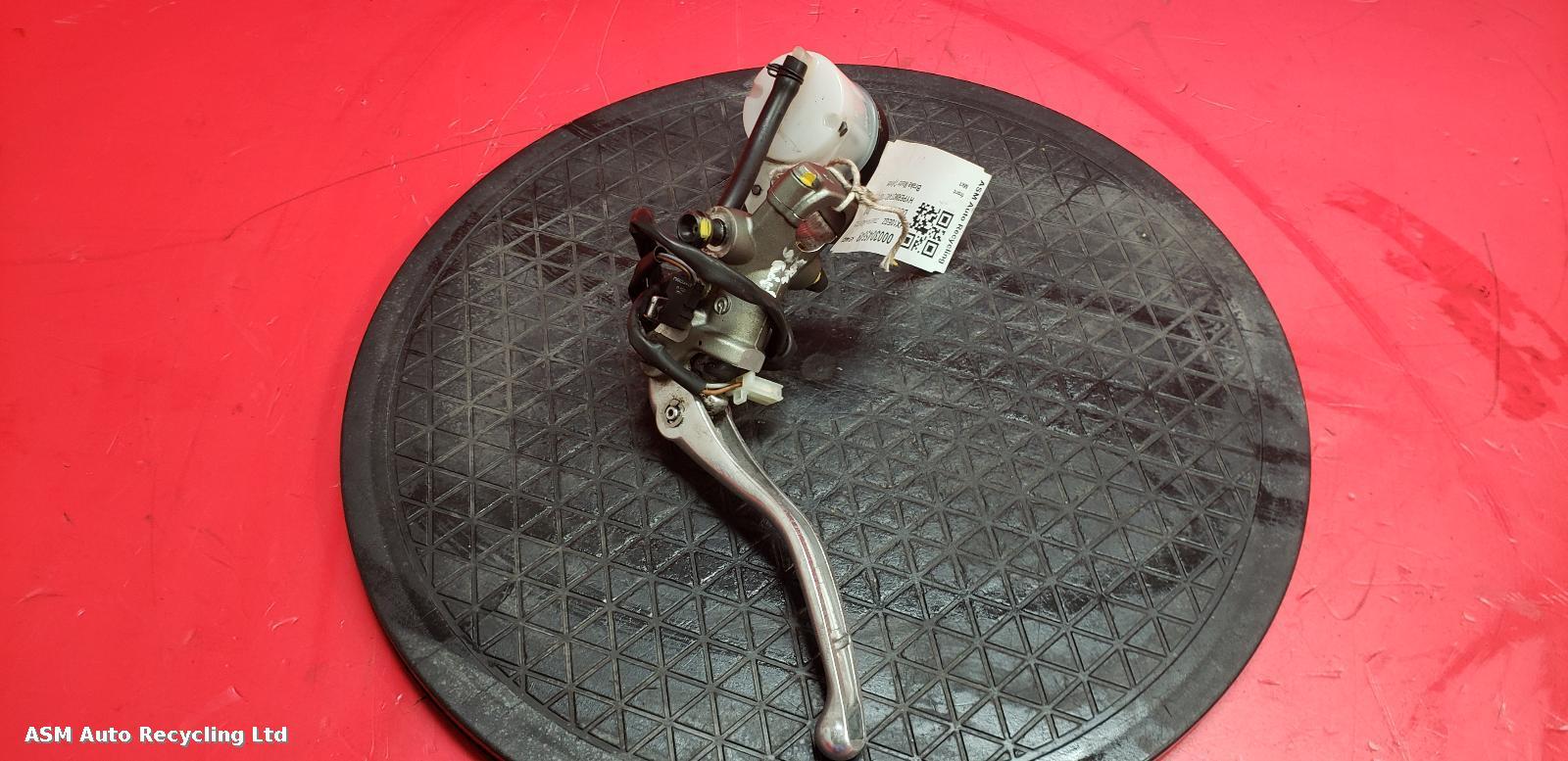 View Auto part Master Cylinder Ducati Hypermotard 1100 Evo Sp 2010