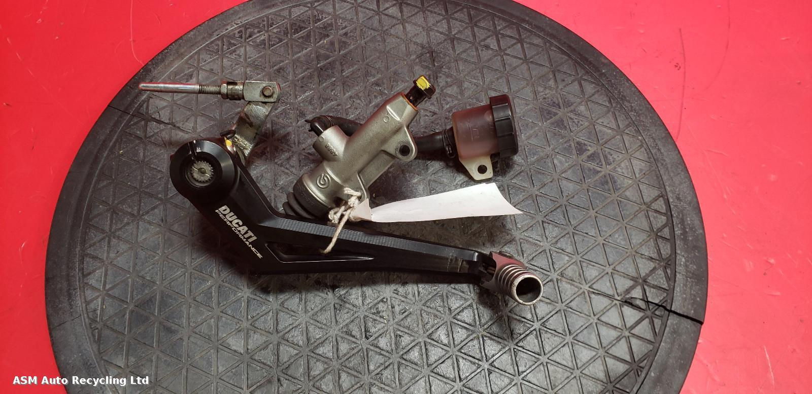 View Auto part Master Cylinder Ducati Hypermotard 1100 Evo Sp 2010