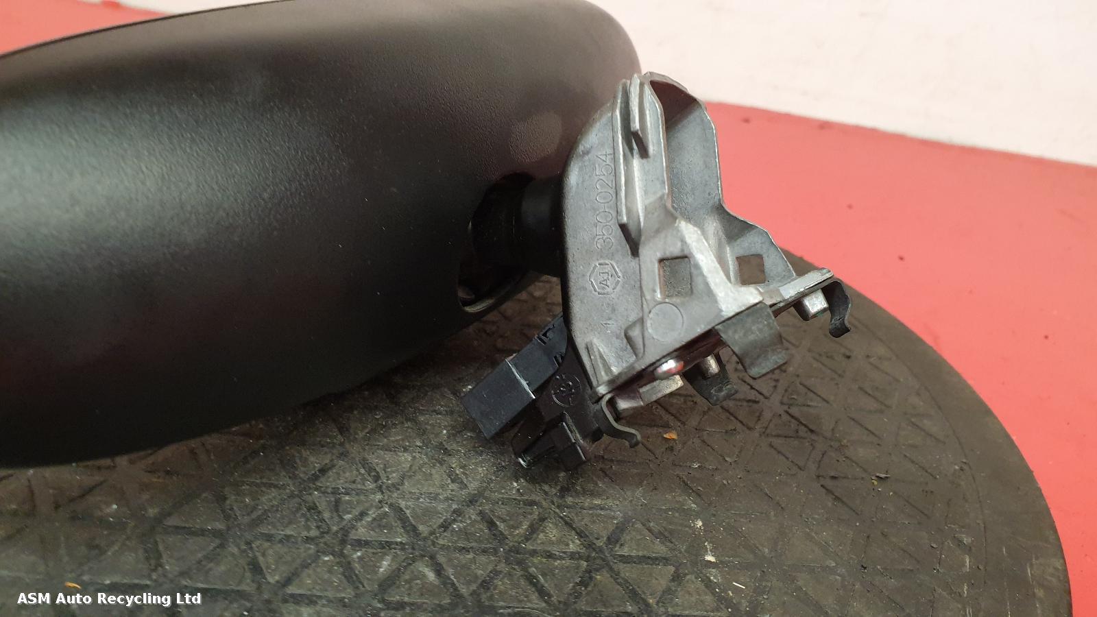 View Auto part Interior Mirror Audi A3 2013