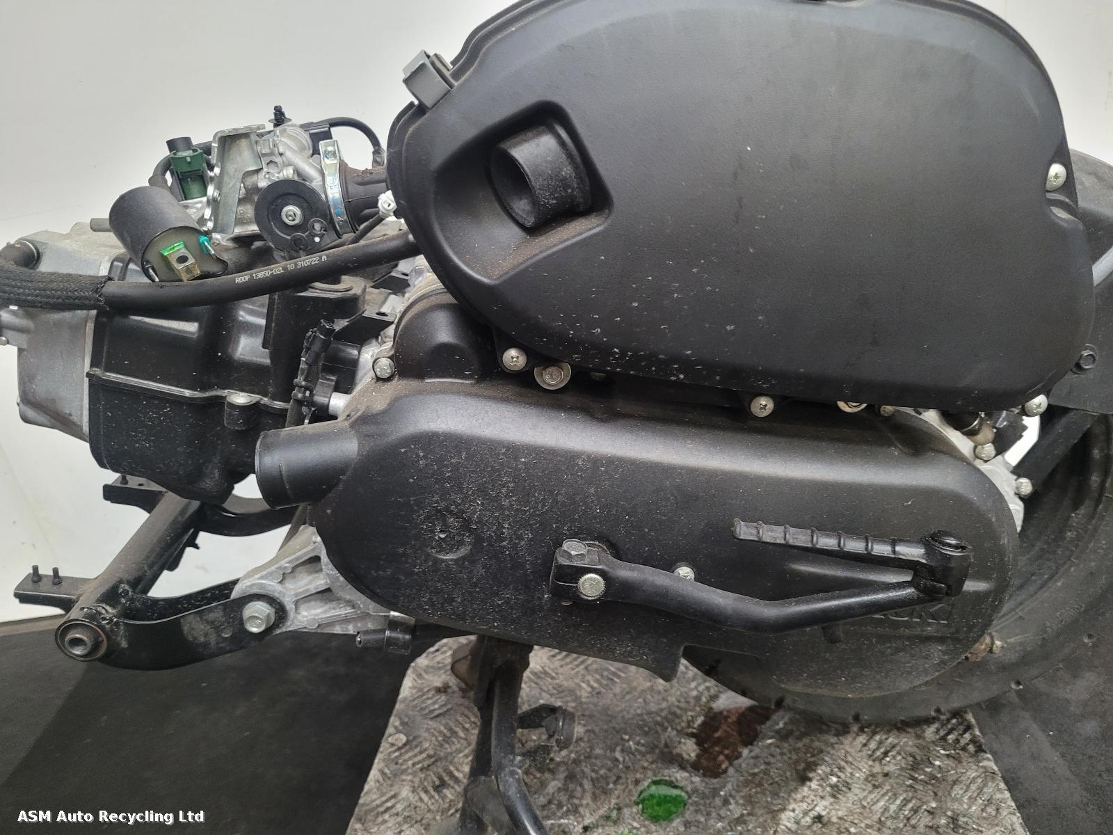 View Auto part Engine Suzuki Avenis 125 2023