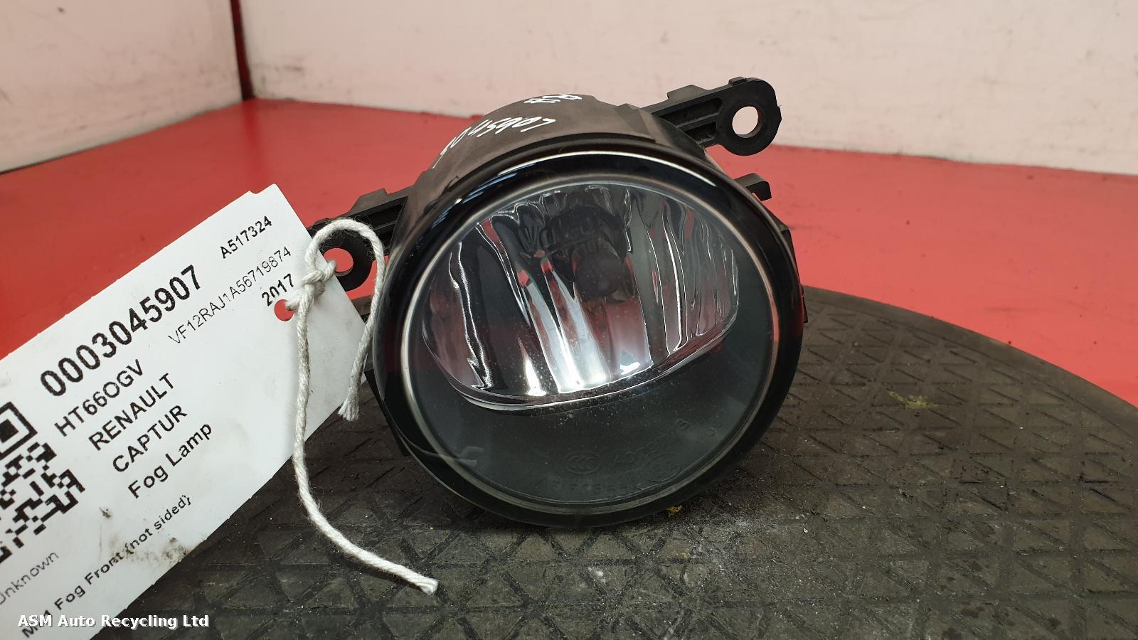 View Auto part Fog Lamp Renault Captur 2017