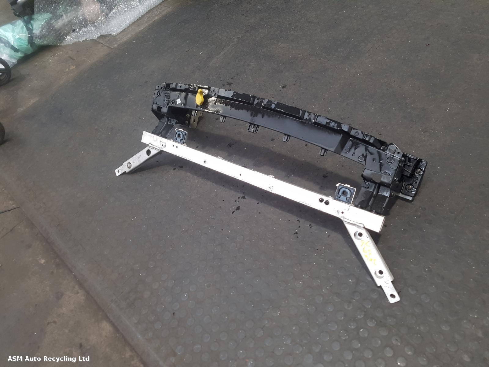 View Auto part Front Panel Volvo Xc90 2018