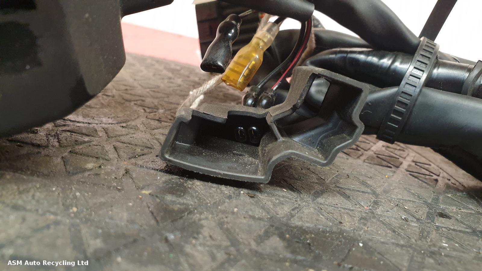 View Auto part LH Switch Gear Honda Gl1800 Goldwing 2019