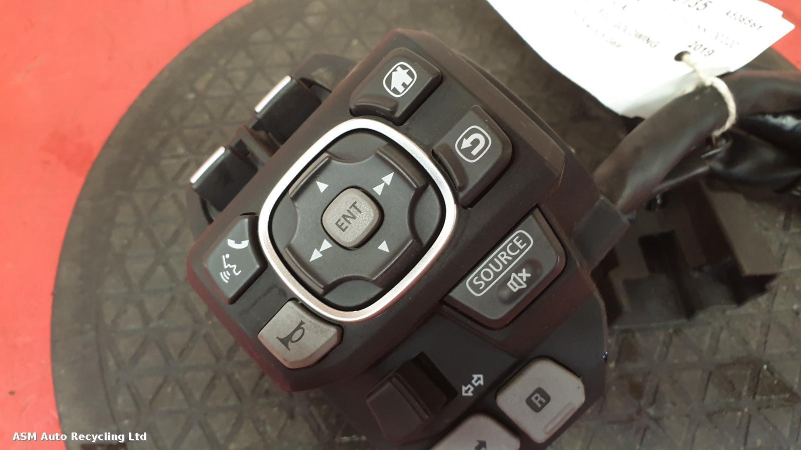 View Auto part LH Switch Gear Honda Gl1800 Goldwing 2019