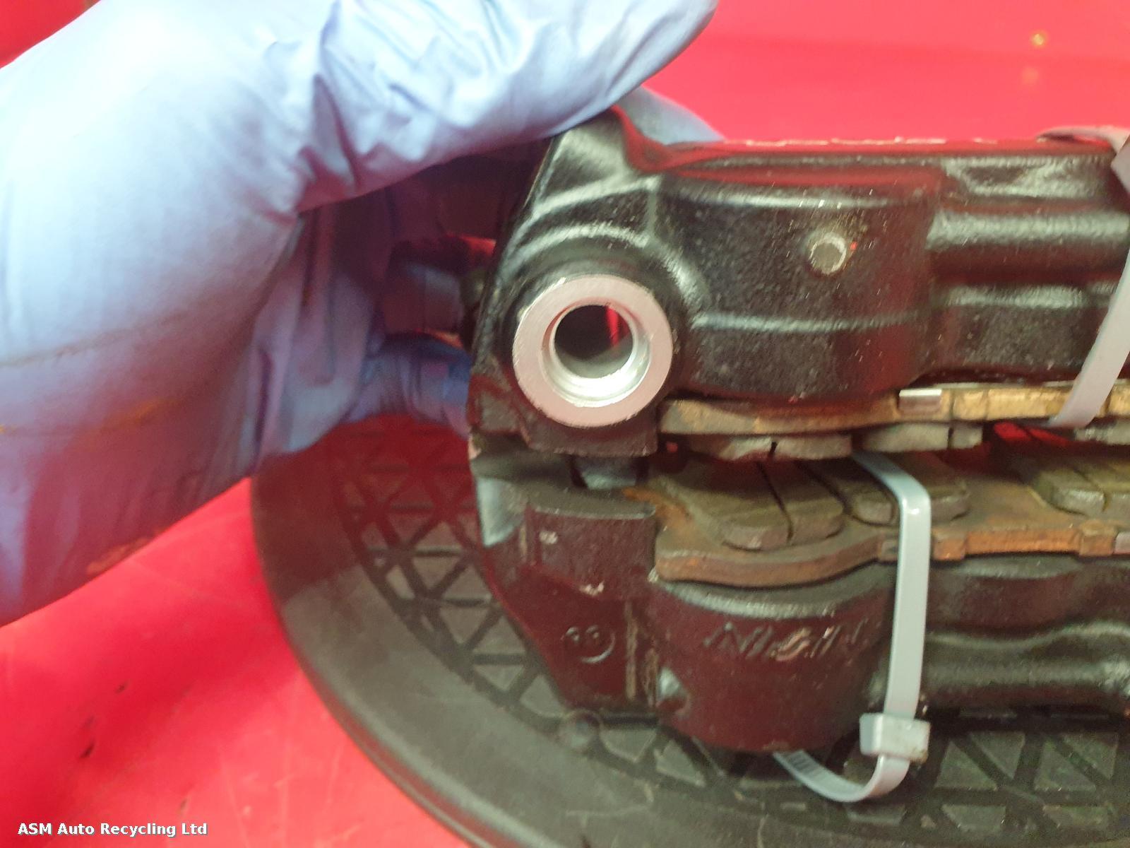 View Auto part Caliper Honda Gl1800 Goldwing 2019