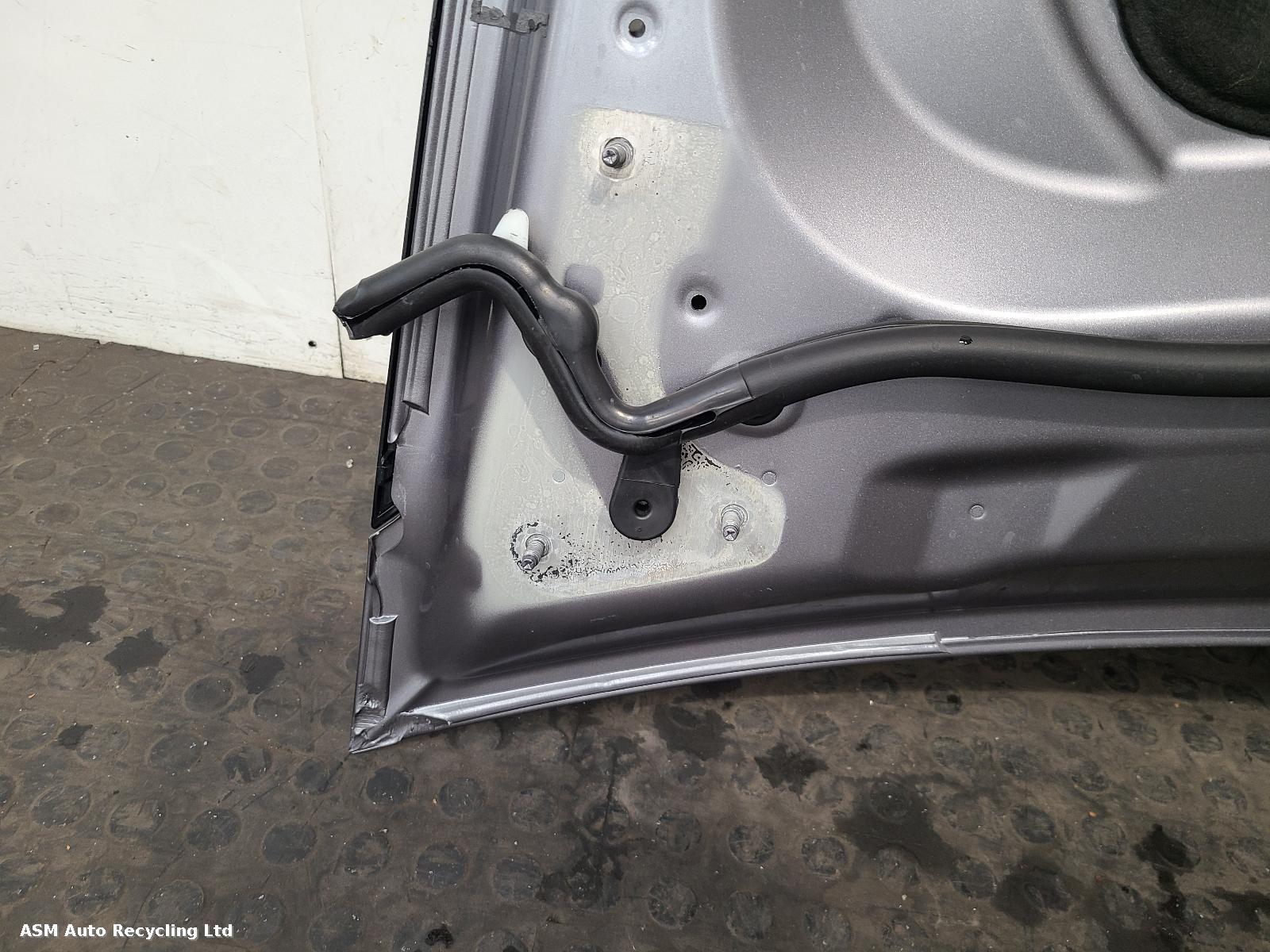 View Auto part Bonnet Land Rover Defender 2024