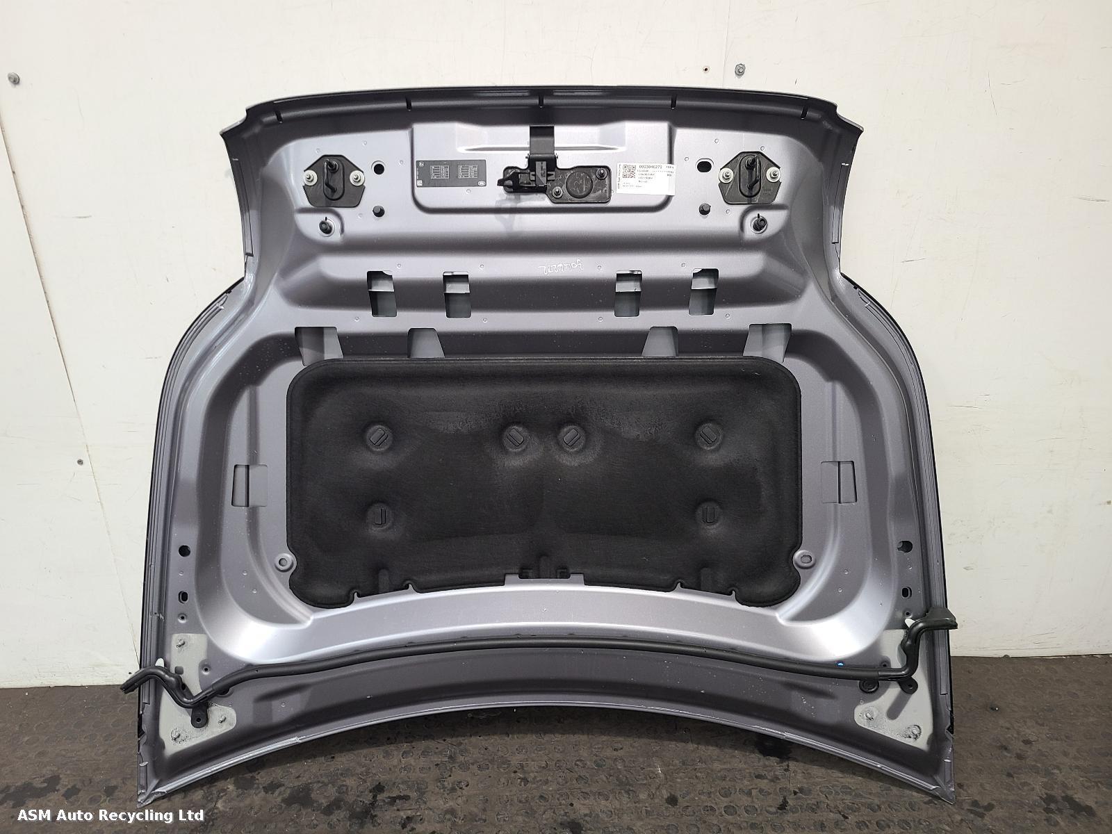 View Auto part Bonnet Land Rover Defender 2024
