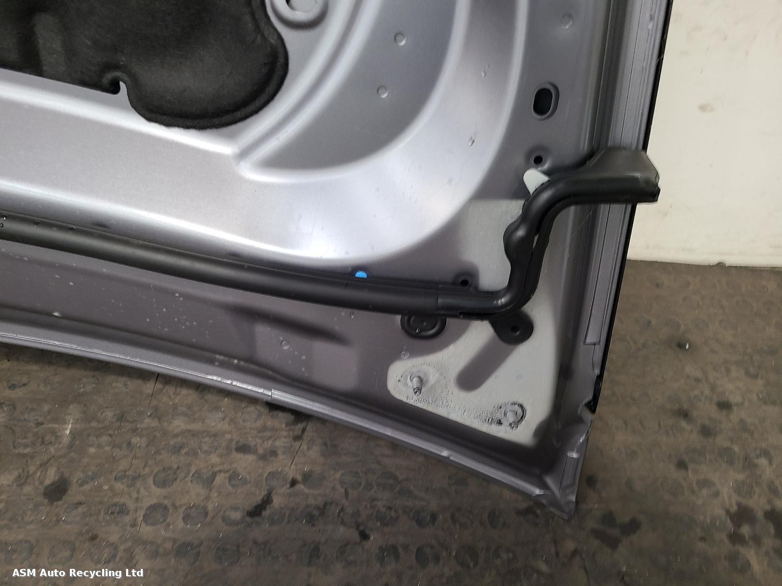 View Auto part Bonnet Land Rover Defender 2024
