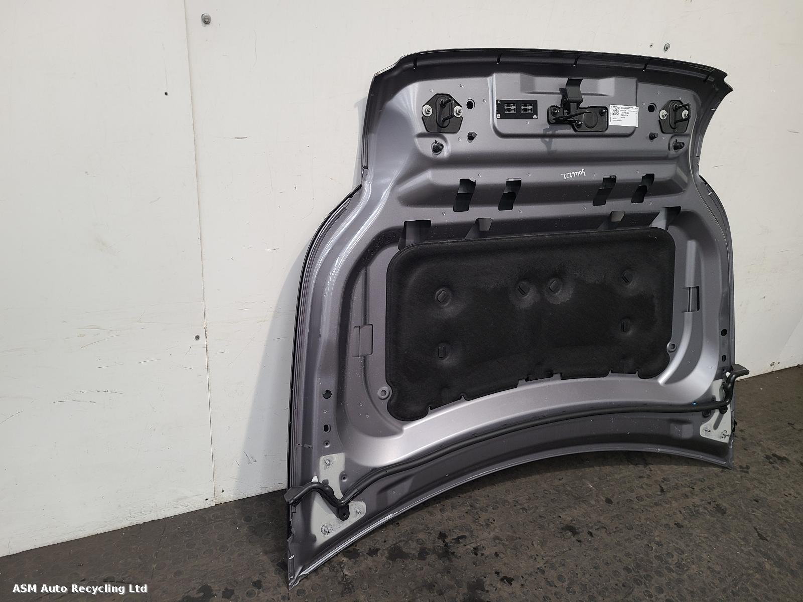 View Auto part Bonnet Land Rover Defender 2024