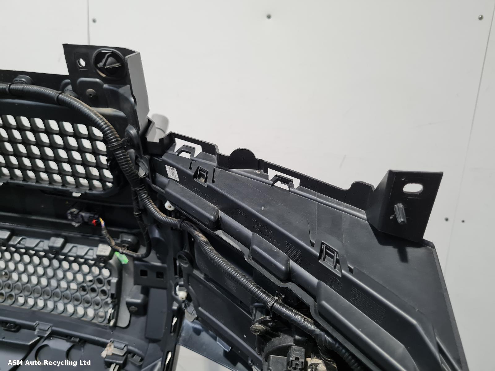 View Auto part Front Bumper Land Rover Defender 2024
