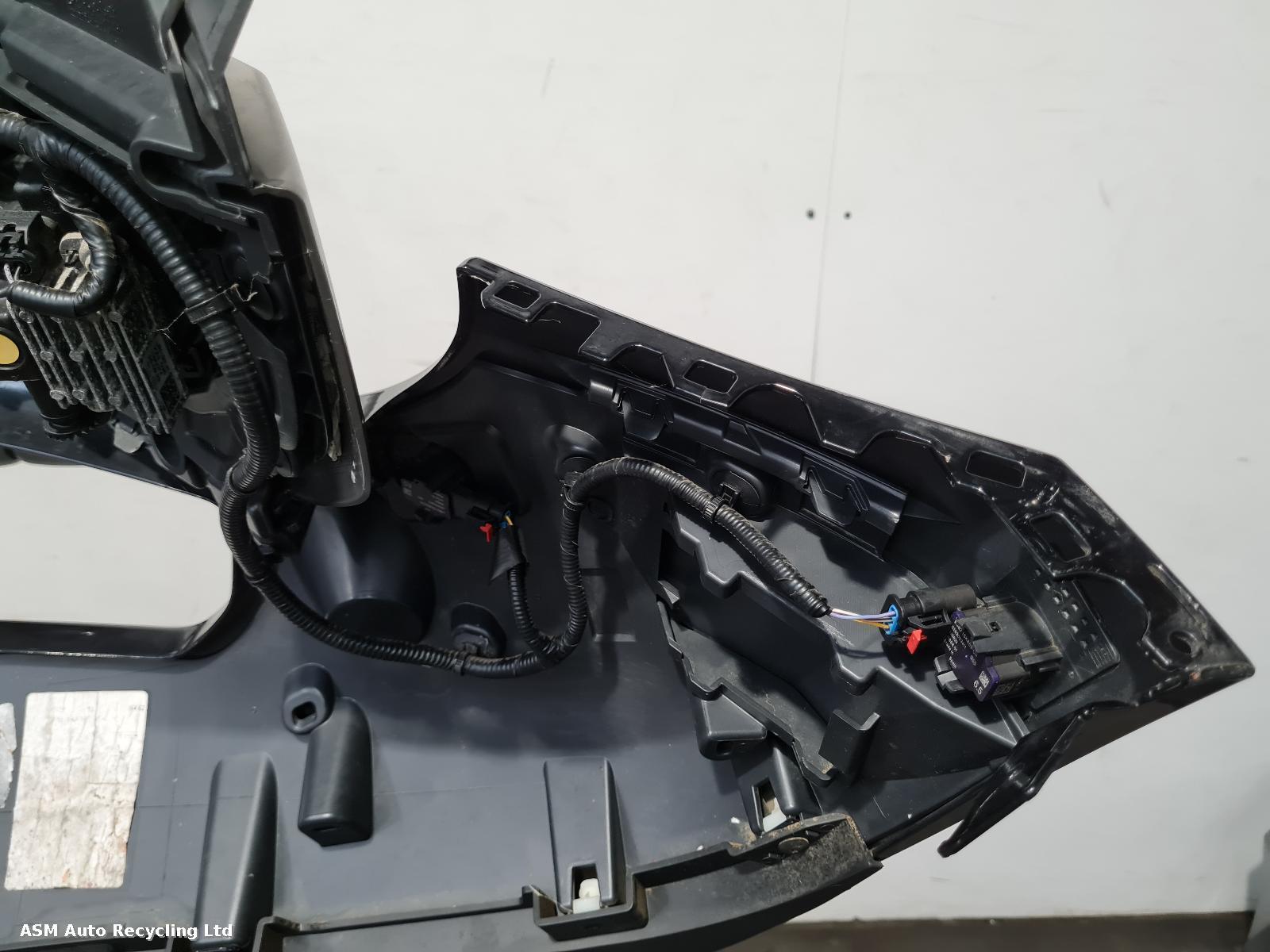 View Auto part Front Bumper Land Rover Defender 2024
