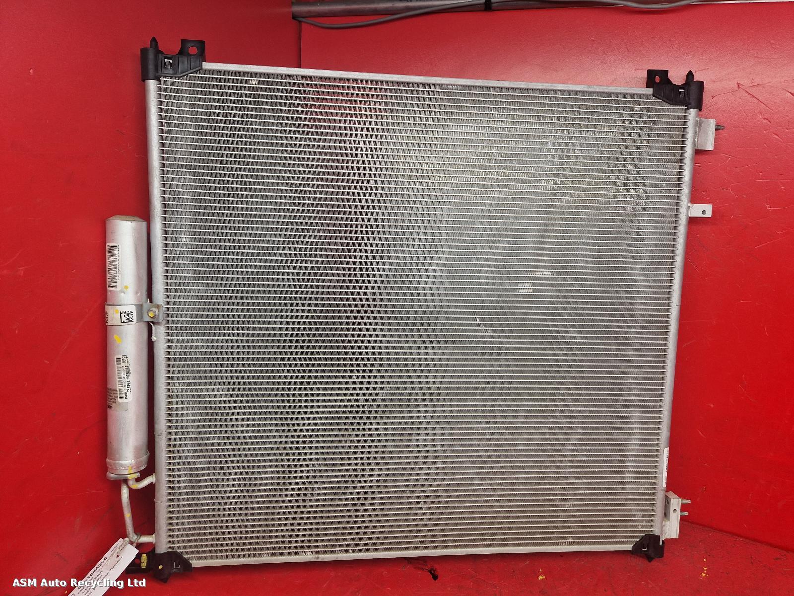 View Auto part Condenser Land Rover Defender 2024