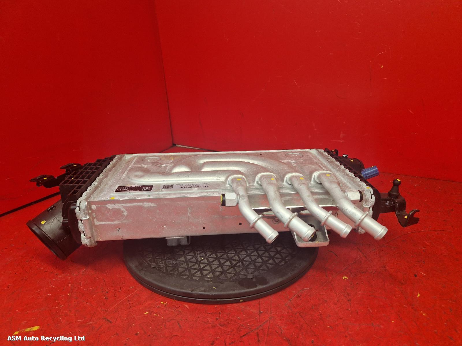 View Auto part Intercooler Land Rover Defender 2024